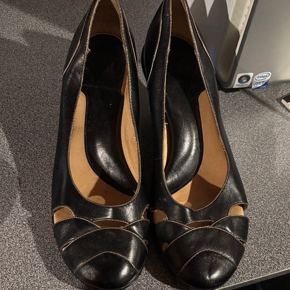 Sofft Elegant Black Women's Shoes